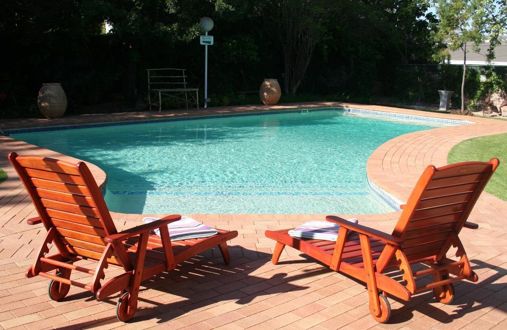 Raw Karoo Guest House Oudtshoorn Exterior foto
